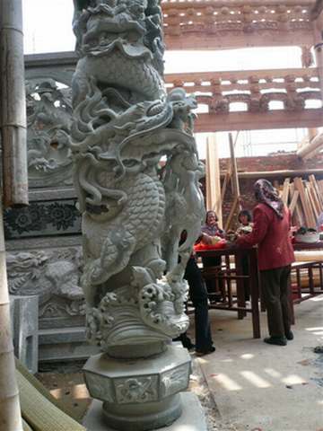 龙柱4