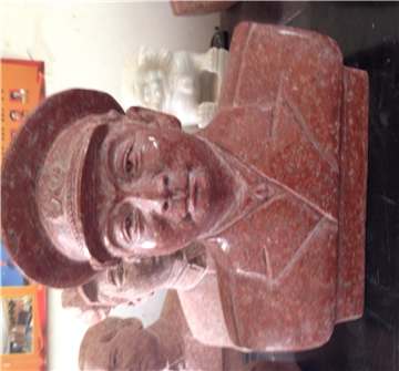 中国红 四川红 人物雕塑